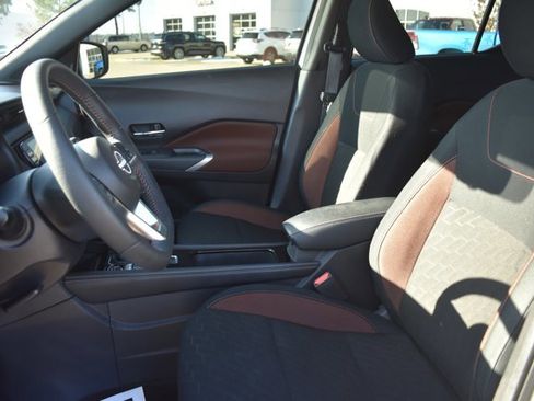 Used 2024 Nissan Kicks SR w/ Interior Electronics Package image 14