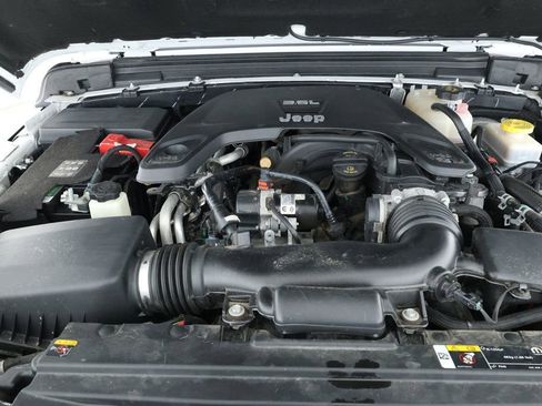 Used 2021 Jeep Wrangler Unlimited Rubicon image 22