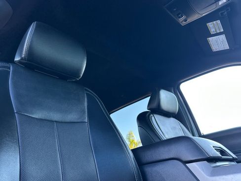 Used 2022 Ford F250 Lariat w/ Lariat Value Package image 20