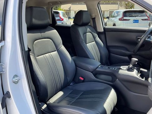Certified 2025 Honda HR-V EX-L image 16