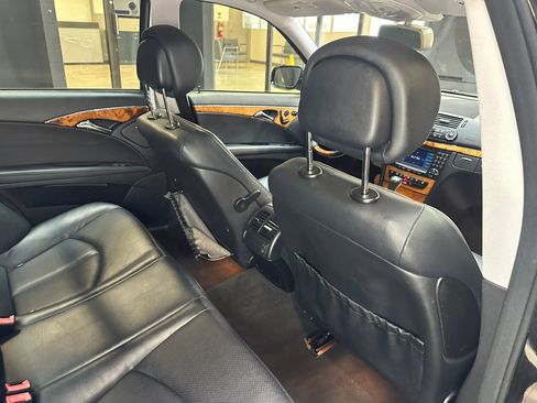 Used 2008 Mercedes-Benz E 350 4MATIC Sedan image 24
