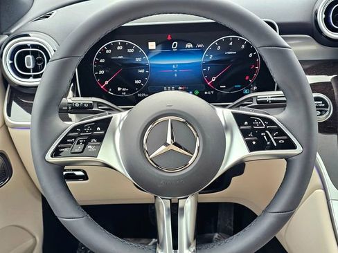 New 2026 Mercedes-Benz GLC 300 4MATIC image 31