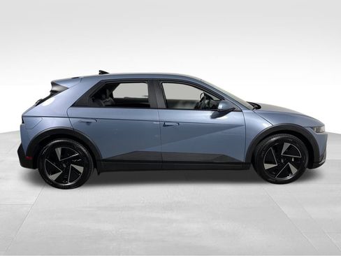 New 2026 Hyundai Ioniq 5 SEL image 6