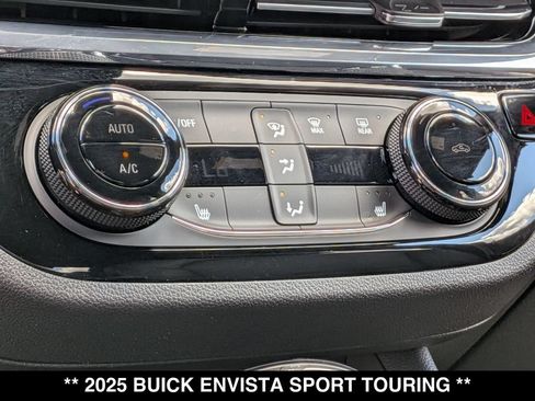 Used 2025 Buick Envista Sport Touring w/ Convenience I Package FWD image 23