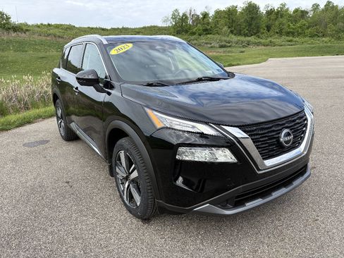 Used 2023 Nissan Rogue SL AWD/4WD image 7