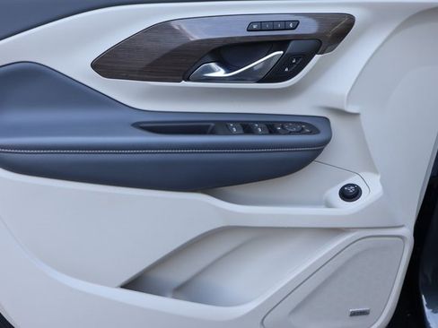 Certified 2022 GMC Terrain Denali w/ Denali Premium Package image 9