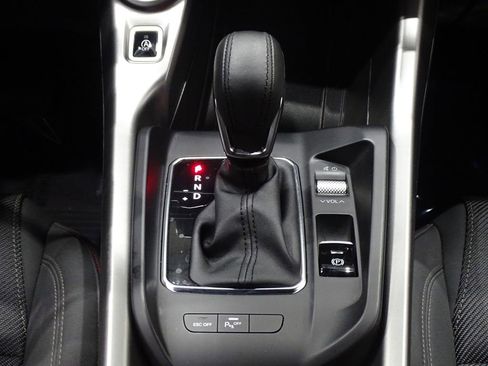 Used 2024 Dodge Hornet GT image 39