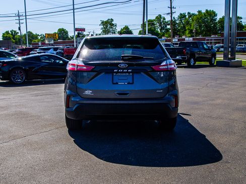Used 2022 Ford Edge SE AWD/4WD image 6