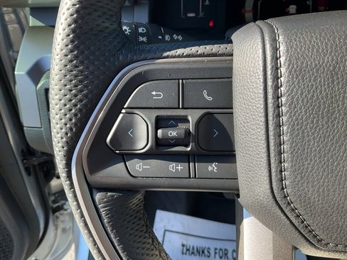 Used 2025 Toyota Tacoma SR5 image 7