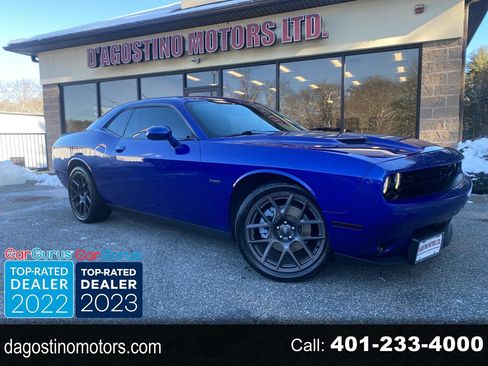 Used 2018 Dodge Challenger R/T w/ Driver Convenience Group image 1