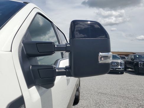 New 2026 Ford F350 King Ranch w/ FX4 Off-Road Package image 5