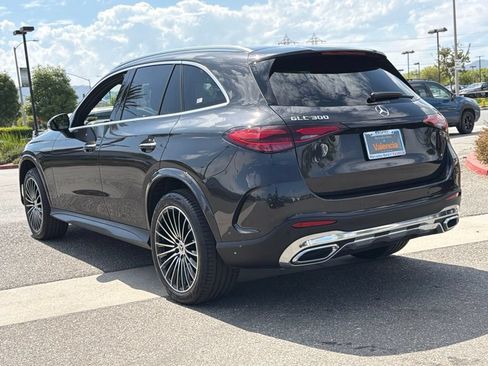 Used 2026 Mercedes-Benz GLC 300 image 10
