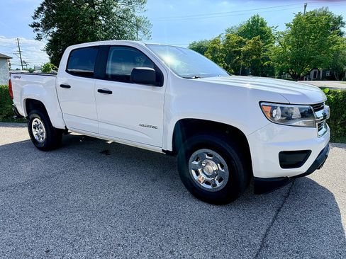 Used 2016 Chevrolet Colorado W/T w/ WT Convenience Package AWD/4WD image 2