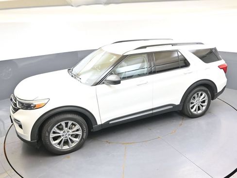 Used 2021 Ford Explorer XLT w/ Equipment Group 202A RWD image 38