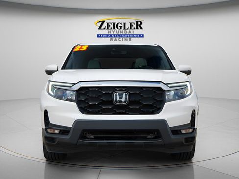 Used 2023 Honda Passport EX-L image 2