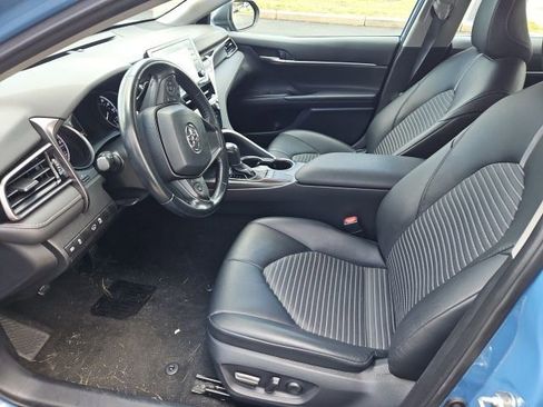 Certified 2023 Toyota Camry SE image 11