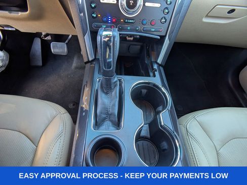 Used 2017 Ford Explorer Limited image 31