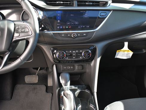 Used 2023 Buick Encore GX Select w/ Sport Touring Package image 21