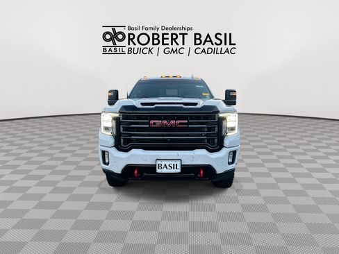 Used 2021 GMC Sierra 2500 AT4 w/ AT4 Premium Plus Package AWD/4WD image 3