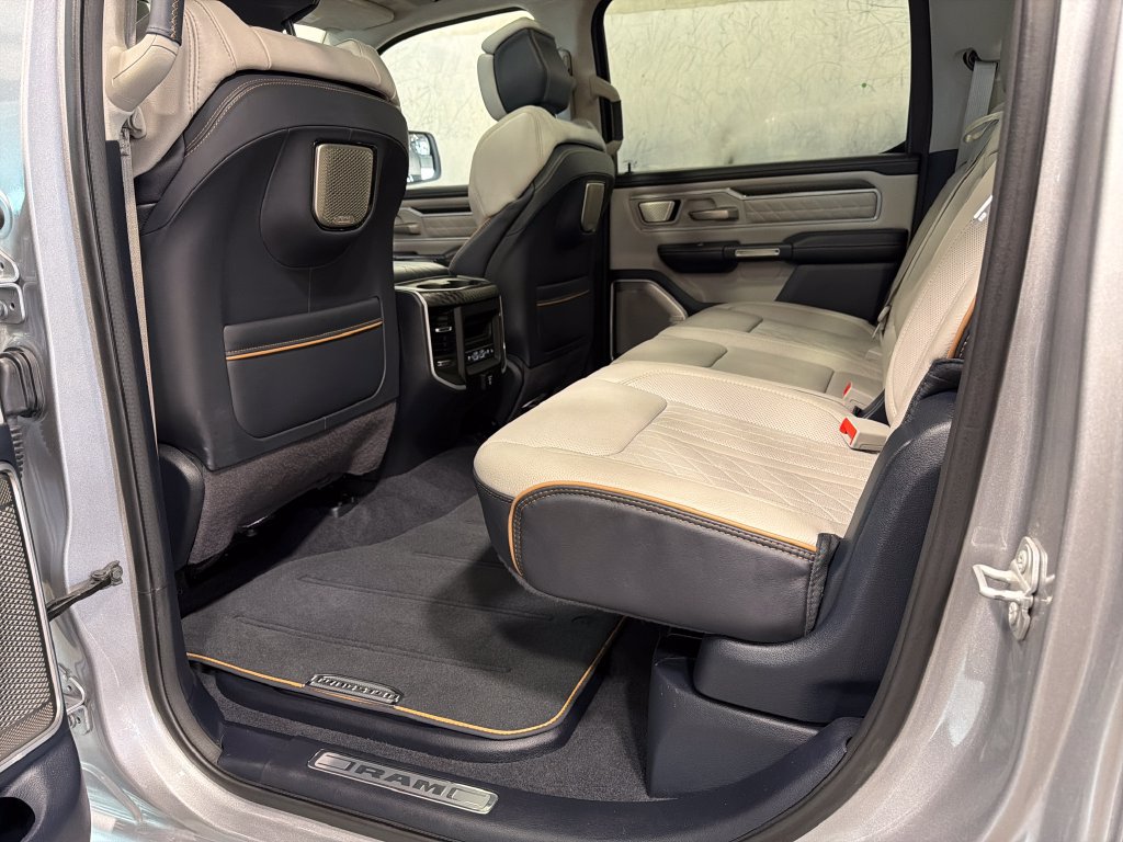 Used 2025 RAM 1500 Tungsten AWD/4WD image 18