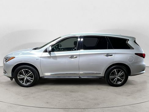 Used 2019 INFINITI QX60 Luxe w/ Essential Package image 4