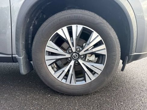Used 2021 Nissan Rogue SV AWD/4WD image 11