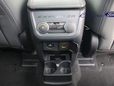 New 2026 Ford Explorer Active RWD image 11