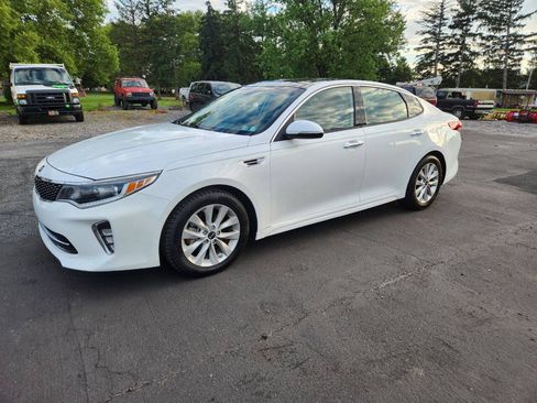 Used 2018 Kia Optima S w/ Panoramic Sunroof Package FWD image 10