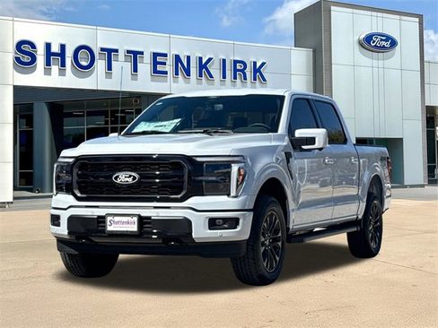 New 2025 Ford F150 Lariat w/ Equipment Group 501A Mid image 3