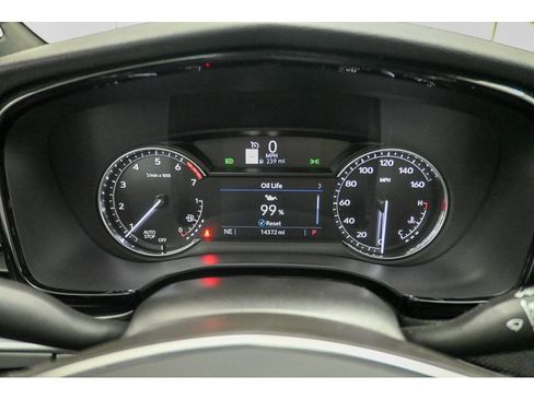 Used 2024 Cadillac XT5 Premium Luxury image 37