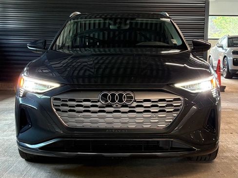 Used 2024 Audi Q8 e-tron Premium AWD/4WD image 6