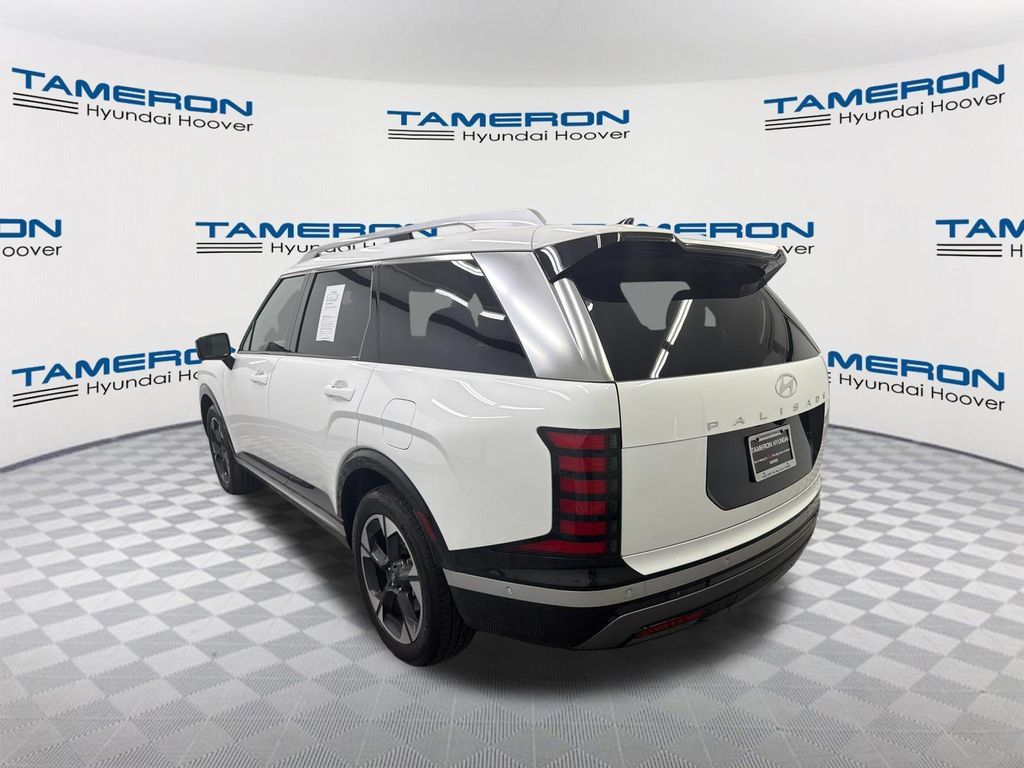 Certified 2026 Hyundai Palisade Limited FWD image 3