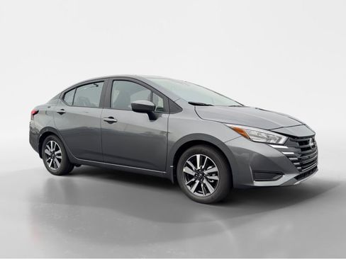New 2025 Nissan Versa SV image 5