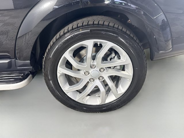 Used 2016 Land Rover LR4 HSE AWD/4WD image 36