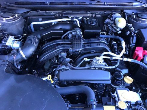 Used 2023 Subaru Outback Limited image 11