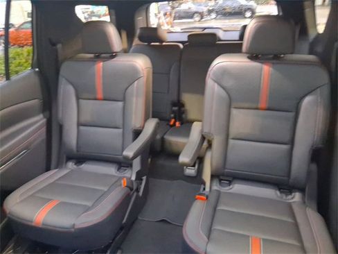 New 2026 Chevrolet Traverse RS image 18