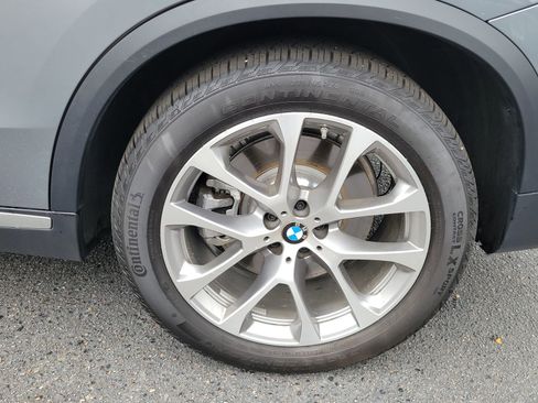 Used 2026 BMW X5 xDrive50e w/ Premium Package AWD/4WD image 17