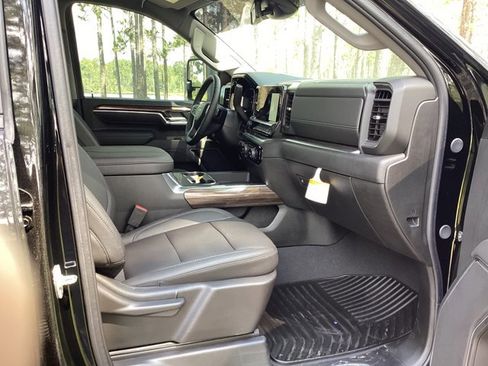 New 2025 Chevrolet Silverado 2500 LT w/ Trail Boss Package image 23