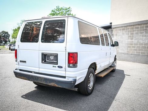 Used 2010 Ford E-250 and Econoline 250 RWD image 5