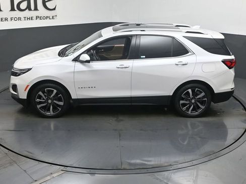 Used 2023 Chevrolet Equinox Premier image 43