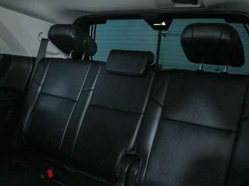 Used 2024 Toyota Sequoia SR5 w/ SR5 Premium Package AWD/4WD image 28