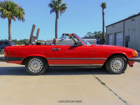 Used 1987 Mercedes-Benz 560 SL image 9