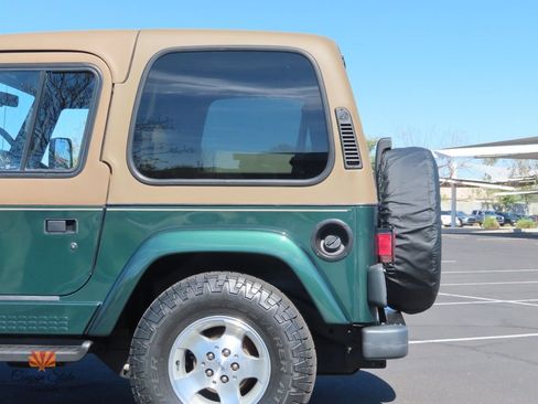 Used 1999 Jeep Wrangler Sahara image 20