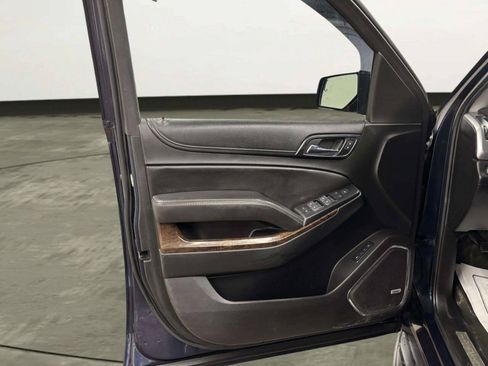 Used 2018 Chevrolet Tahoe LT AWD/4WD image 13
