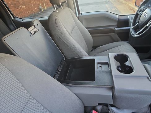 Used 2019 Ford F150 XLT image 28