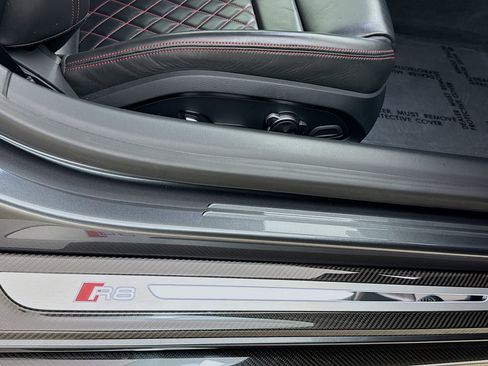 Used 2021 Audi R8 V10 performance image 27