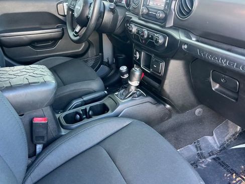 Used 2020 Jeep Wrangler Unlimited Sport AWD/4WD image 18