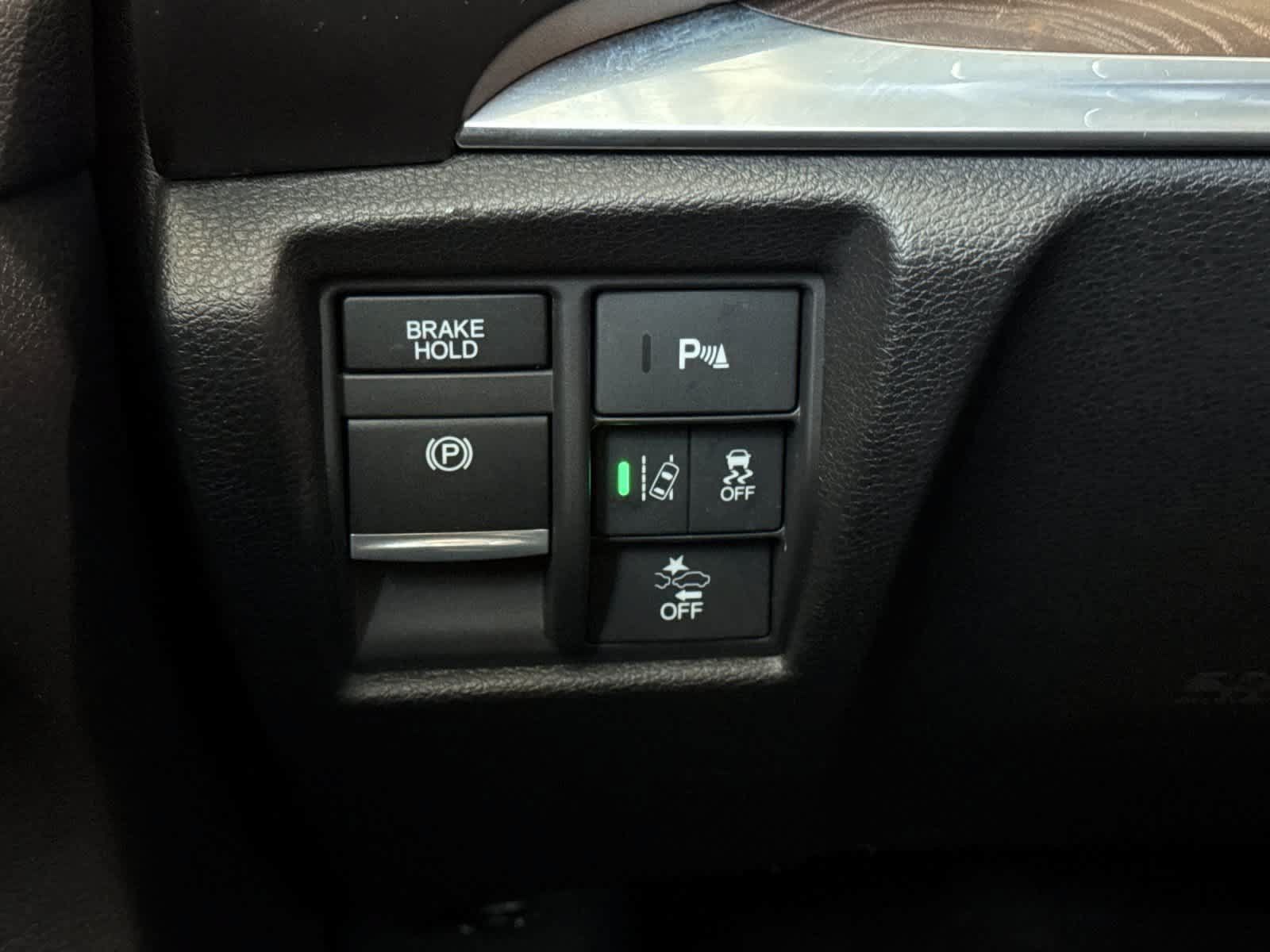 Used 2020 Acura MDX w/ Technology Package AWD/4WD image 30