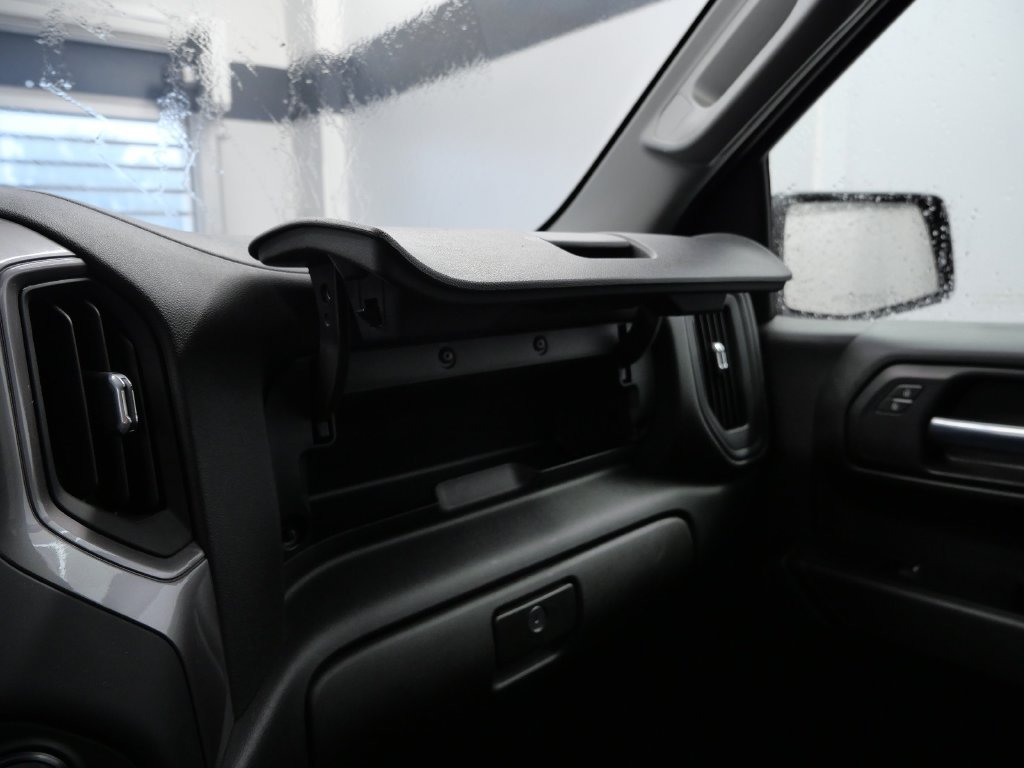 Used 2020 Chevrolet Silverado 1500 Custom Trail Boss w/ Custom Convenience Package AWD/4WD image 30