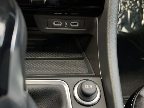 New 2026 Volkswagen Jetta SE image 30